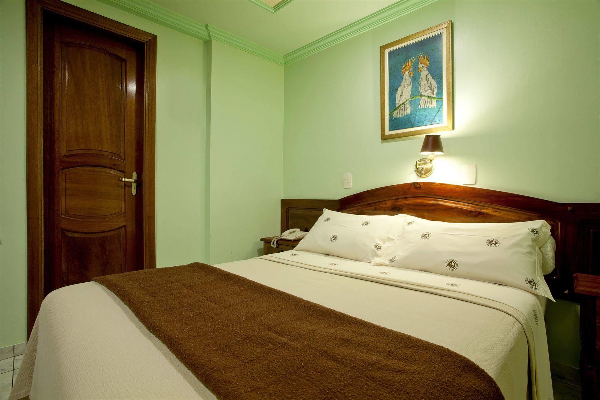 Krystal Hotel Manaus Exteriör bild